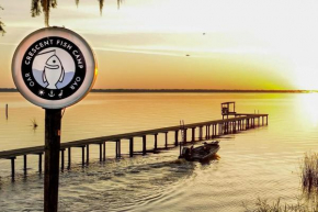 Outdoor Adventure Retreats - Crescent Fish Camp, RV Resort & Marina